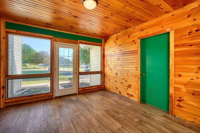 311 Tarlton Road, Circleville, OH 43113