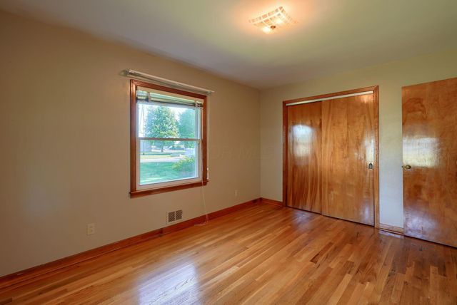 311 Tarlton Road, Circleville, OH 43113