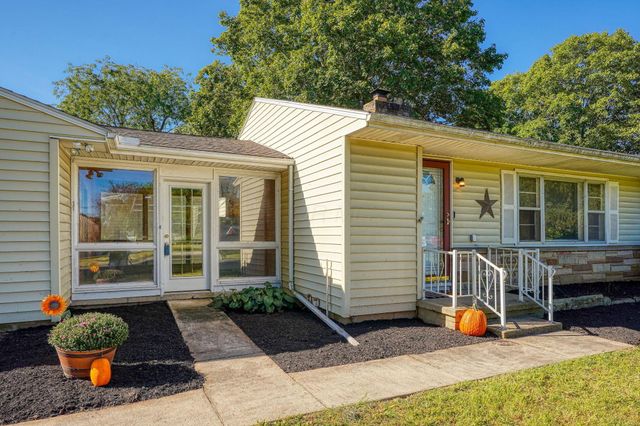 311 Tarlton Road, Circleville, OH 43113