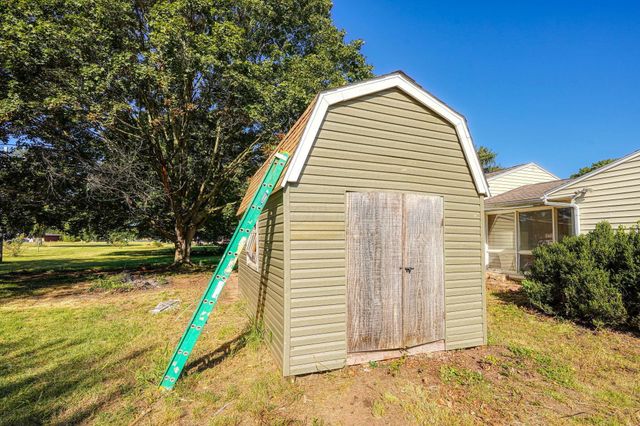 311 Tarlton Road, Circleville, OH 43113