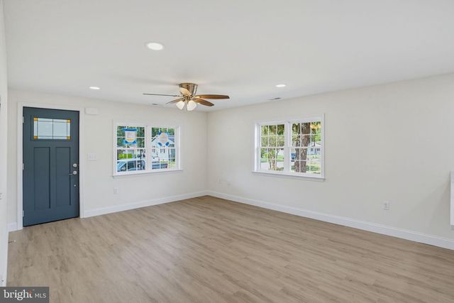 10 LOWBER ST, Frederica, DE 19946