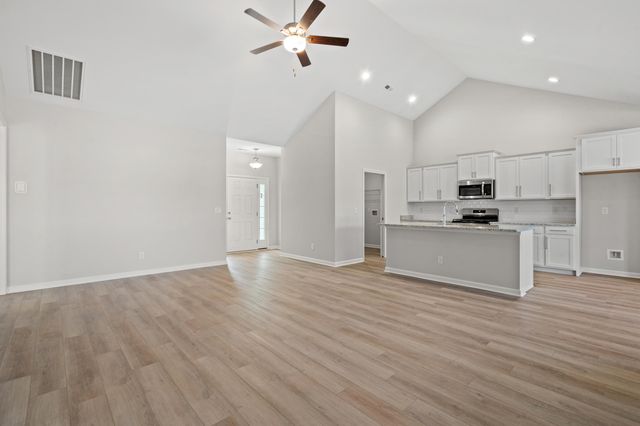 1000 Cypress Shoal Dr., Conway, SC 29526
