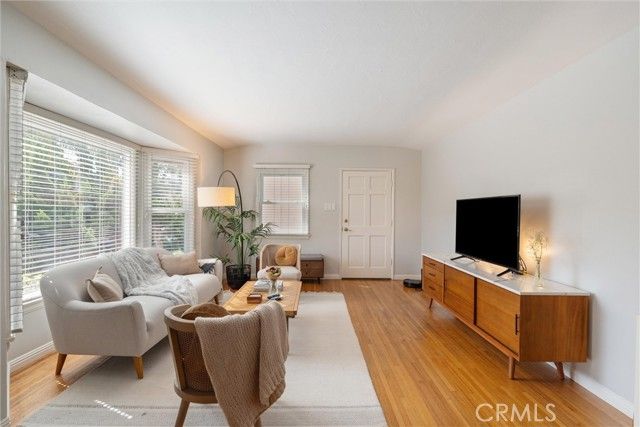 235 Termino Ave 1, Long Beach, CA 90803