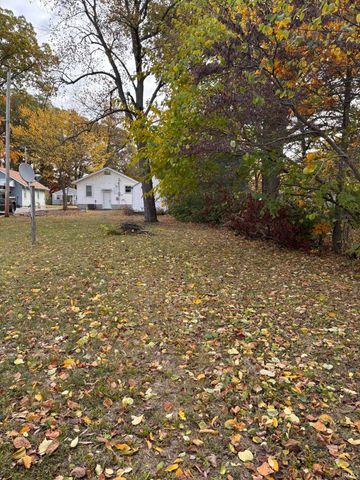 2409 Poinsette Drive, Fort Wayne, IN 46808