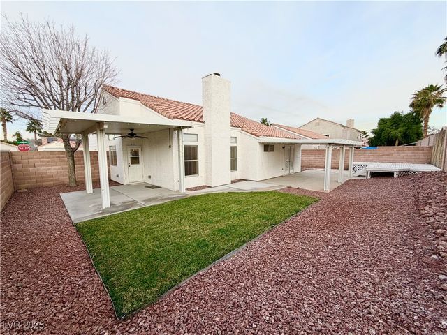 1725 Navarre Lane, Henderson, NV 89014