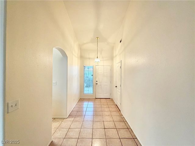 1725 Navarre Lane, Henderson, NV 89014