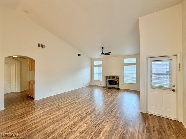 1725 Navarre Lane, Henderson, NV 89014