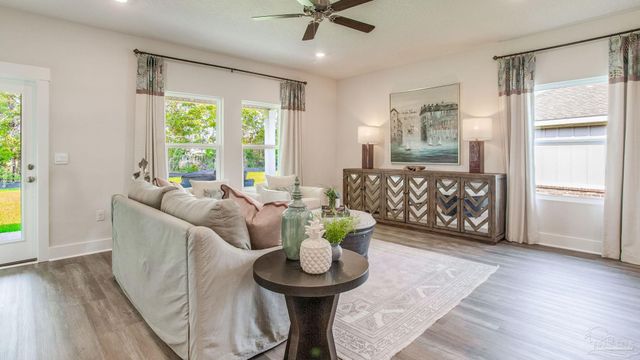 3636 Fallschase Blvd, Pensacola, FL 32526