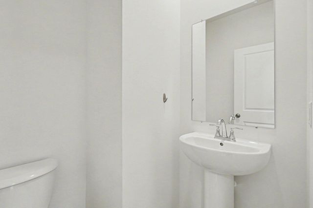 7660 E 118th Place, Crown Point, IN 46307