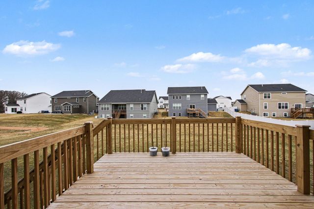 7660 E 118th Place, Crown Point, IN 46307