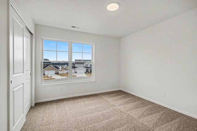 7660 E 118th Place, Crown Point, IN 46307