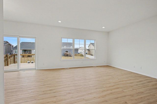 7660 E 118th Place, Crown Point, IN 46307