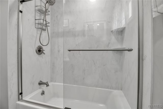 482 Woodstock Avenue, Tonawanda, NY 14150