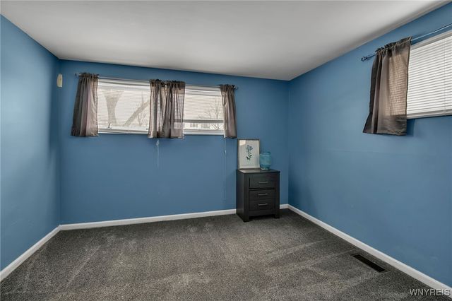 482 Woodstock Avenue, Tonawanda, NY 14150