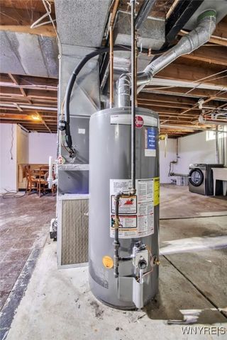 482 Woodstock Avenue, Tonawanda, NY 14150