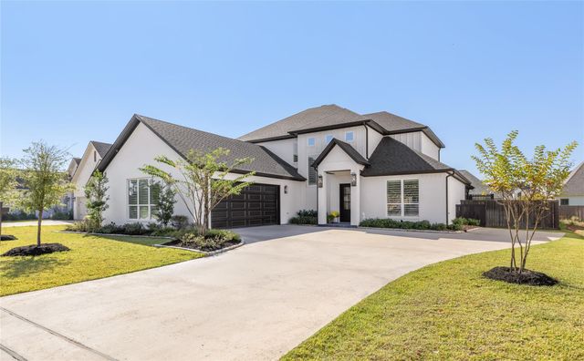 2033 Pebble Bend Drive, College Station, TX 77845