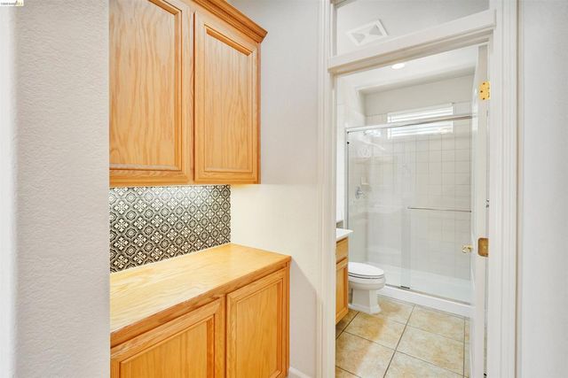 9208 Hallmark Pl, Vallejo, CA 94591