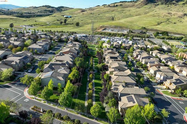 9208 Hallmark Pl, Vallejo, CA 94591