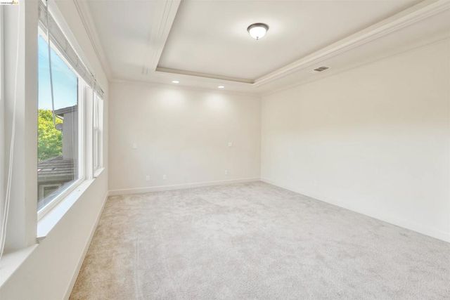 9208 Hallmark Pl, Vallejo, CA 94591