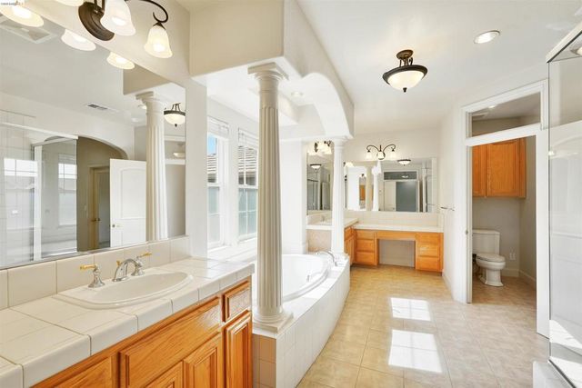9208 Hallmark Pl, Vallejo, CA 94591
