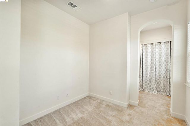 9208 Hallmark Pl, Vallejo, CA 94591