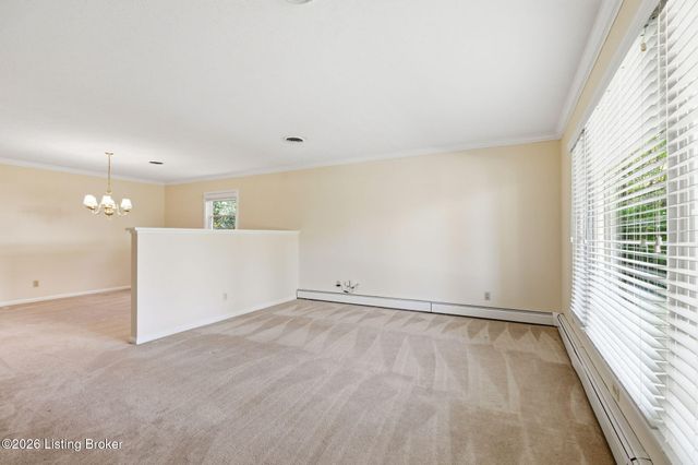 3303 Borowick Cir, La Grange, KY 40031