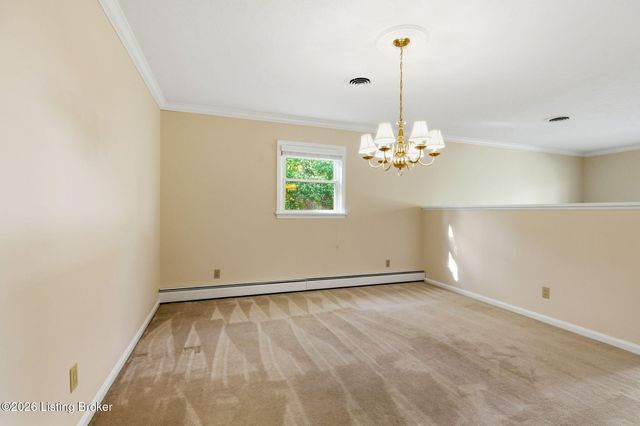 3303 Borowick Cir, La Grange, KY 40031