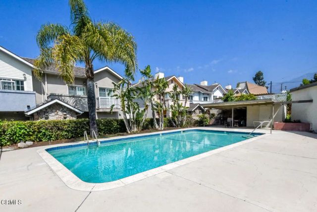 2705 Piedmont Avenue 8, Montrose, CA 91020