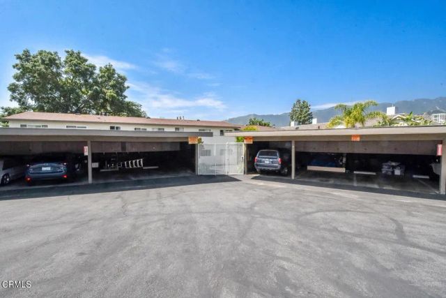 2705 Piedmont Avenue 8, Montrose, CA 91020