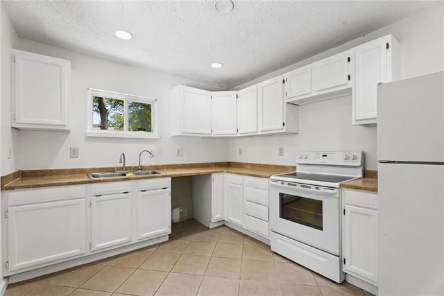 1790 Elaine Drive, Decatur, GA 30035