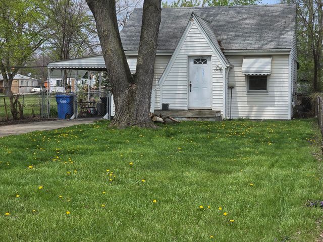 12475 Sarsfield Avenue, Warren, MI 48089