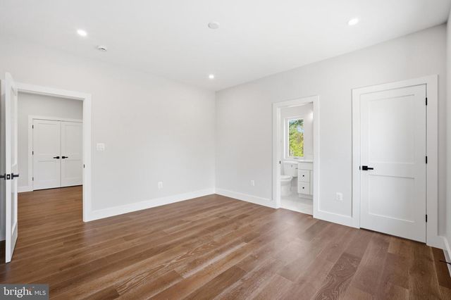 9420 VERNON DR, Great Falls, VA 22066