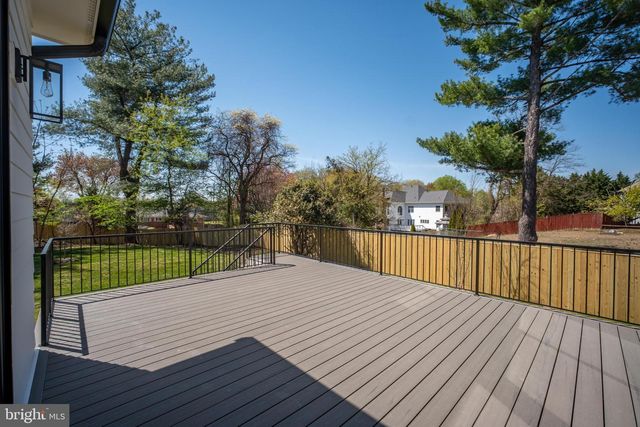 9420 VERNON DR, Great Falls, VA 22066
