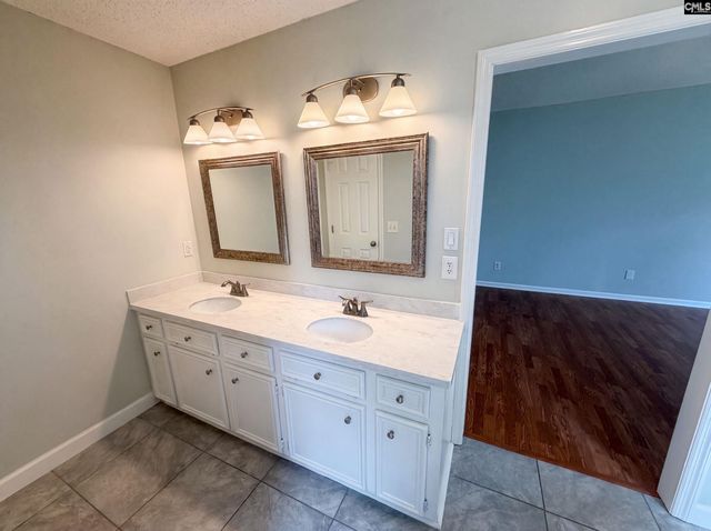 153 Courtney Oak Drive, West Columbia, SC 29170