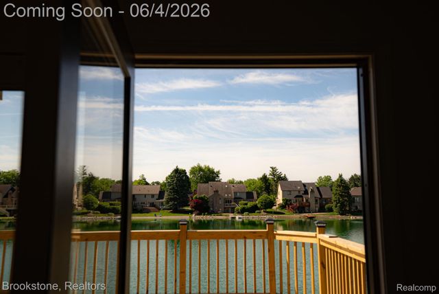 8828 Grace Street, Shelby Charter Township, MI 48317