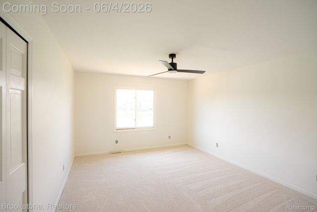 8828 Grace Street, Shelby Charter Township, MI 48317