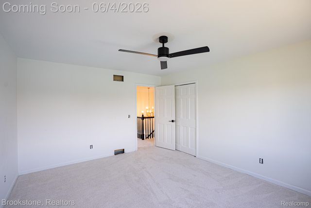 8828 Grace Street, Shelby Charter Township, MI 48317