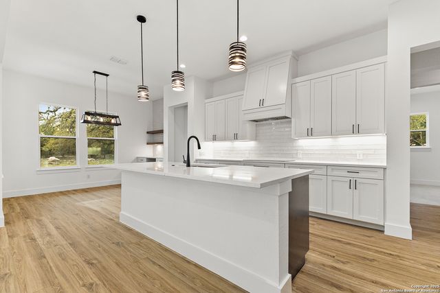 220 TOUCAN DR, Spring Branch, TX 78070