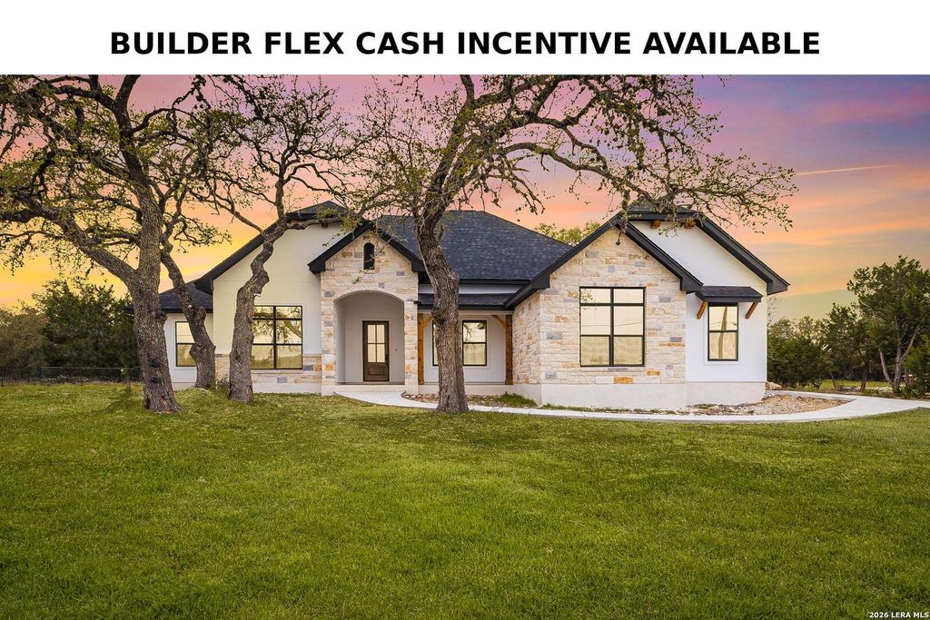 220 TOUCAN DR, Spring Branch, TX 78070