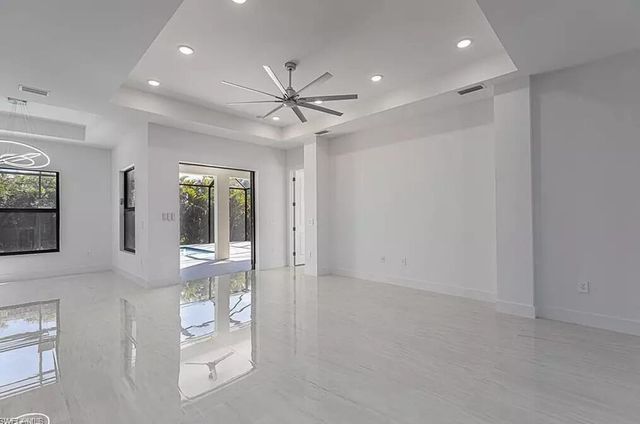 1640 NW 38th Avenue, Cape Coral, FL 33993