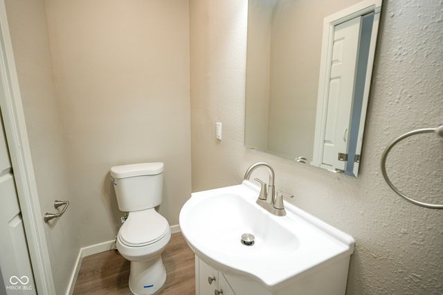 734 W 2nd Street, Anderson, IN 46016