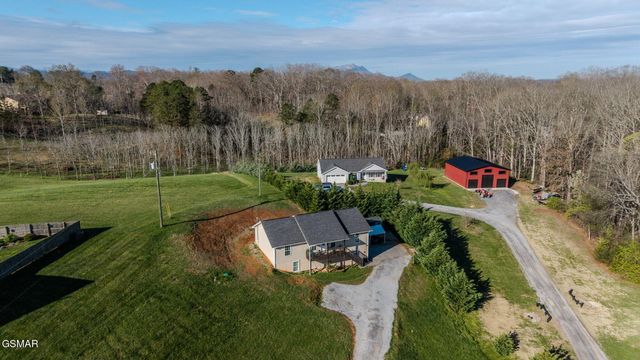 1409 Snapp Road, Sevierville, TN 37862