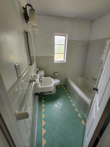 1356 DRUID ROAD E, Clearwater, FL 33756