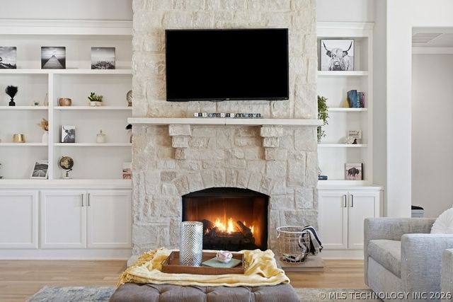 16716 E 42nd Place S, Tulsa, OK 74134