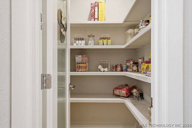 16716 E 42nd Place S, Tulsa, OK 74134