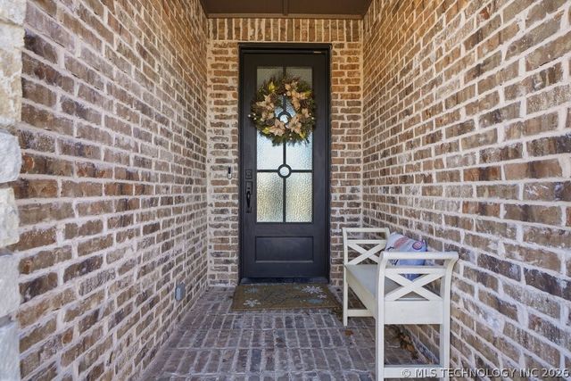 16716 E 42nd Place S, Tulsa, OK 74134