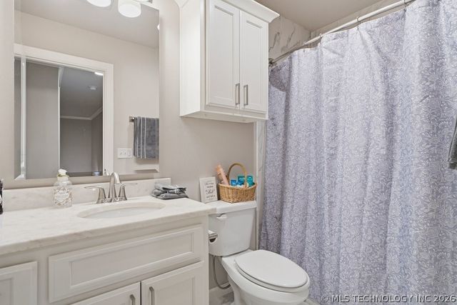 16716 E 42nd Place S, Tulsa, OK 74134