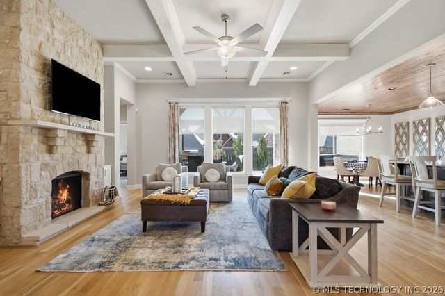 16716 E 42nd Place S, Tulsa, OK 74134