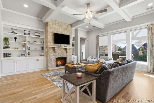 16716 E 42nd Place S, Tulsa, OK 74134