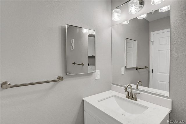 381 S Ames Street A201, Lakewood, CO 80226